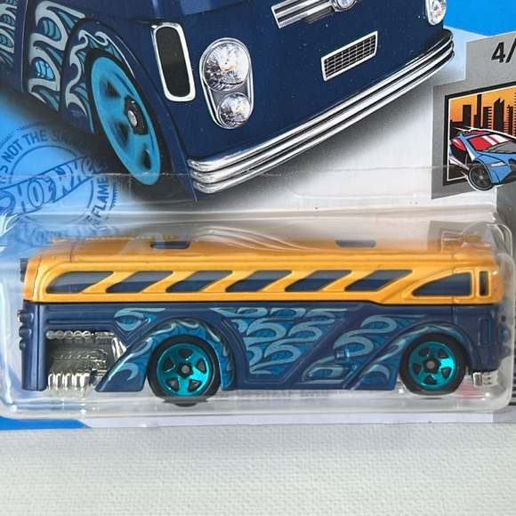 Hot Wheels Bundle - Picture 2 of 5